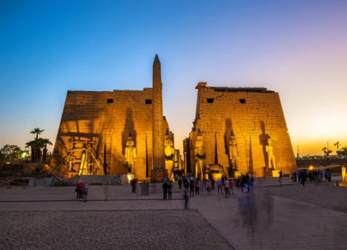 From Luxor: Half-Day East Bank Guided Tour with Karnak & Luxor Temple Visits and Lunch